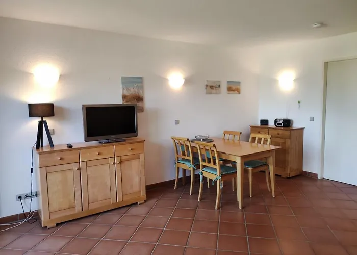 Achterwasser Mit Terrasse